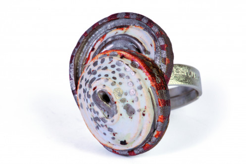 Ring 19
